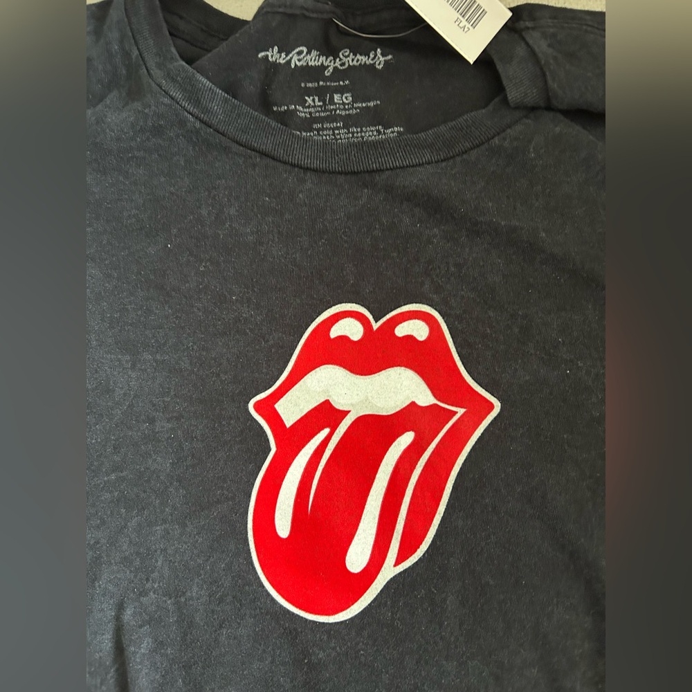 NWT The Rolling Stones  Tee with Red Tongue Logo